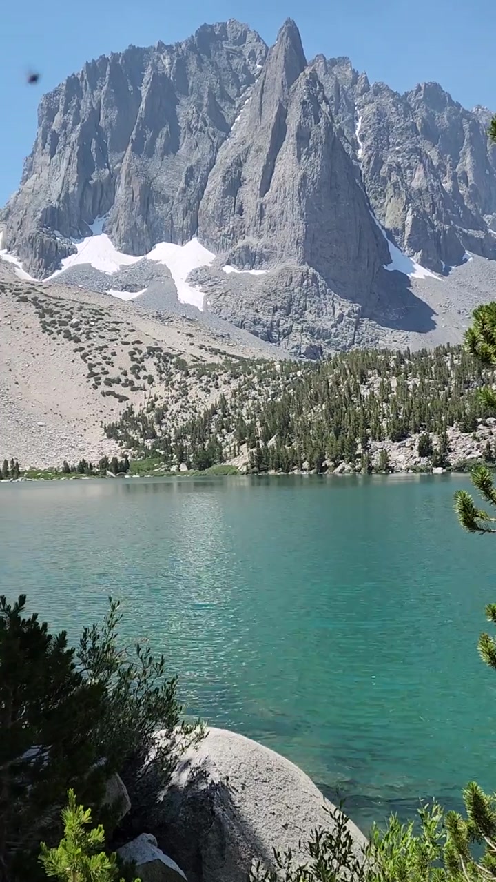 Glacial Lake at Big Pine ❄️💧